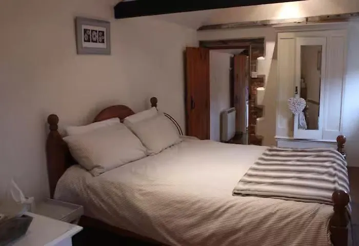 Characterful Cottage Daisy Lodge