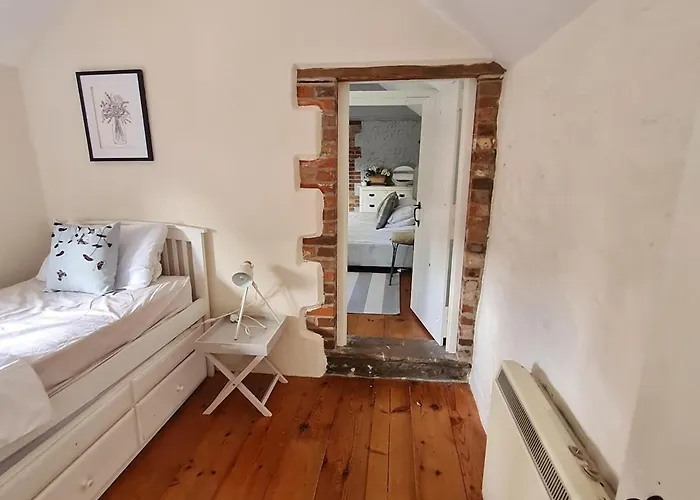 Characterful Cottage Daisy Lodge